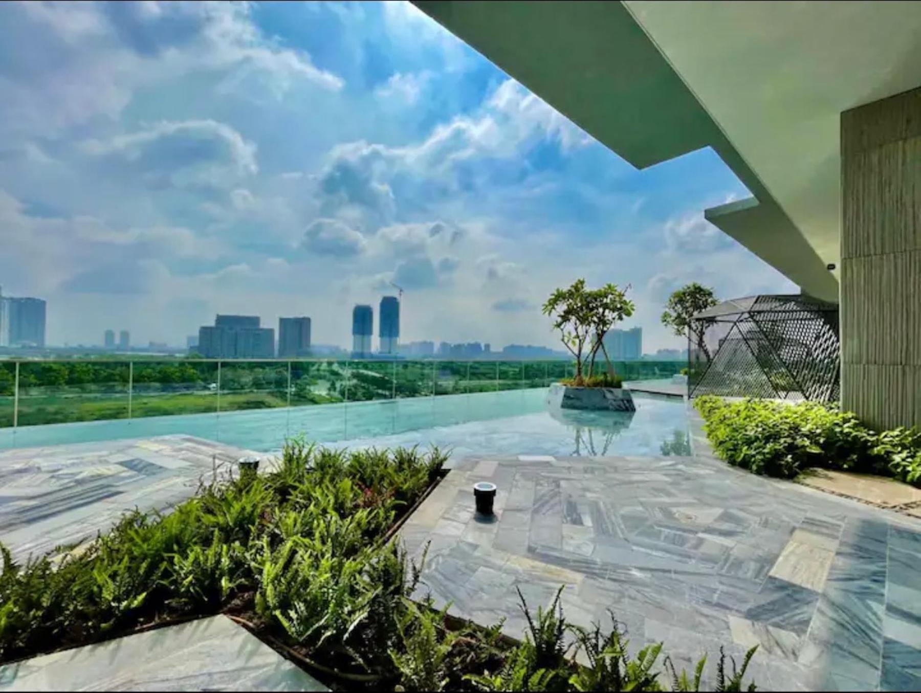 הו צ'י מין סיטי The Metropole -Complex "Opera, Crest, Galleria " -Free Pool-Gym-Sauna Room-Yoga Room מראה חיצוני תמונה