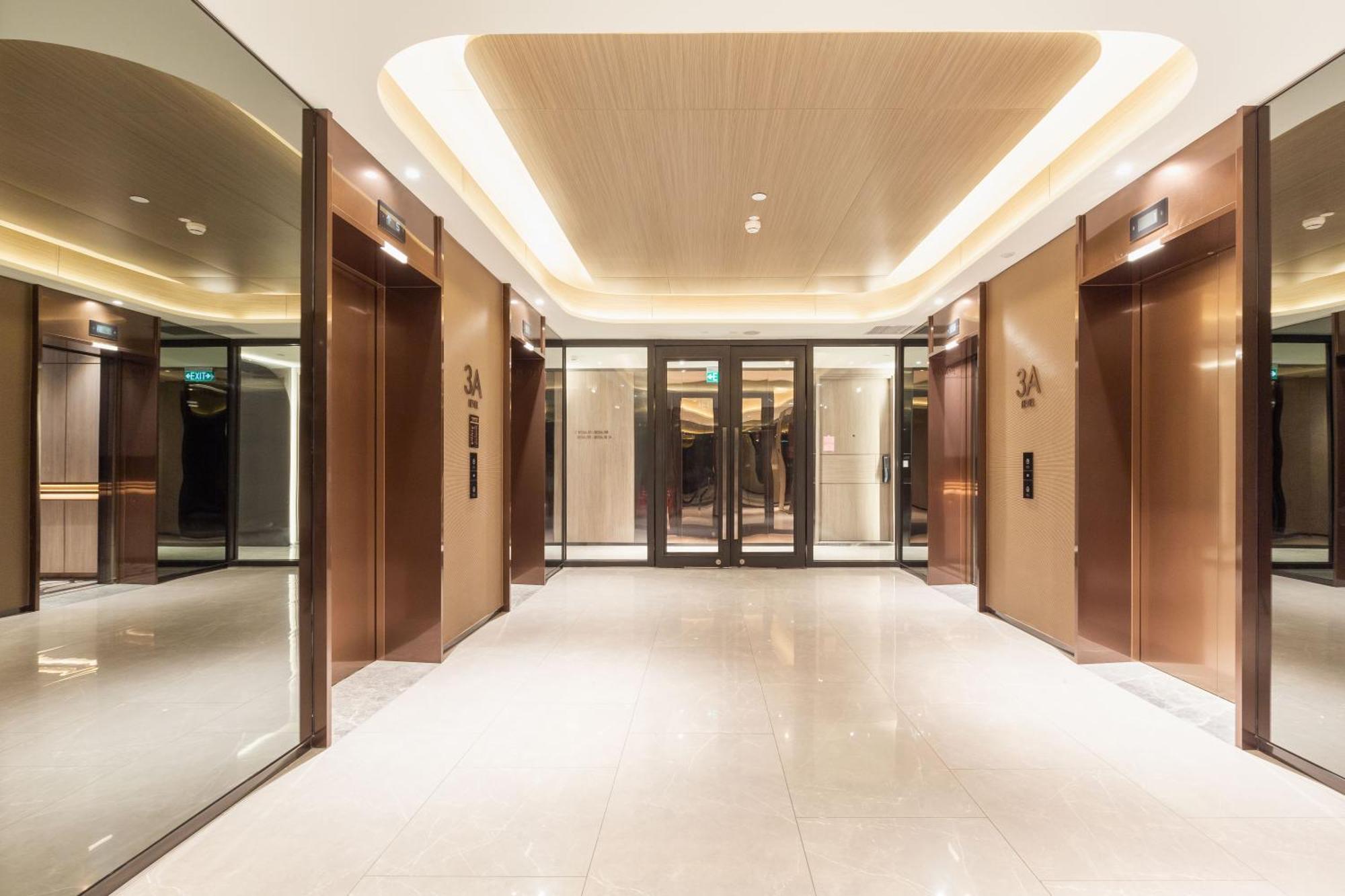 הו צ'י מין סיטי The Metropole -Complex "Opera, Crest, Galleria " -Free Pool-Gym-Sauna Room-Yoga Room מראה חיצוני תמונה